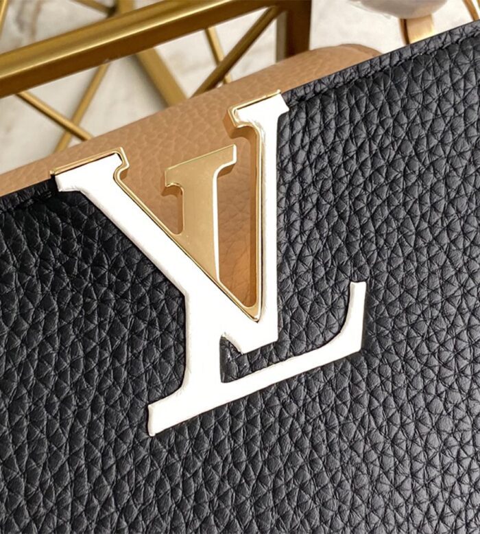 Louis Vuitton CAPUCINES MM