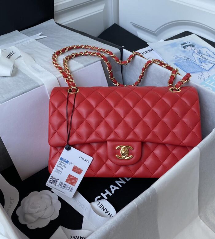 Chanel CLASSIC HANDBAG