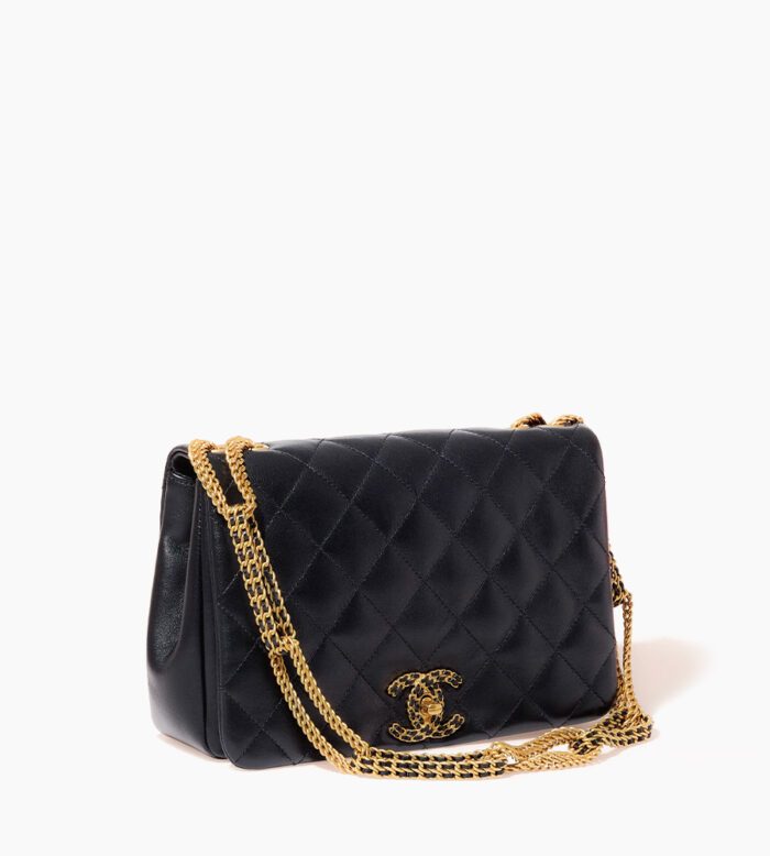 CHANEL FLAP BAG