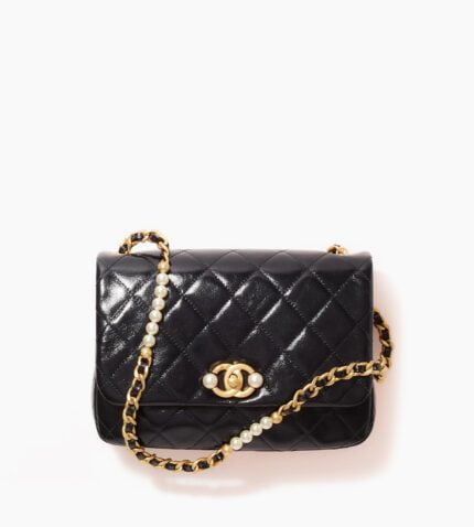 Chanel SMALL FLAP BAG