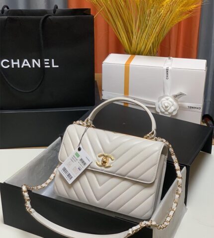 Chanel FLAP BAG