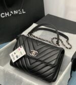 Chanel FLAP BAG