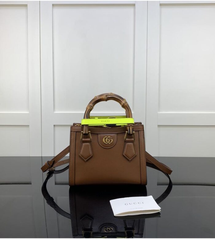 Gucci Diana mini tote bag