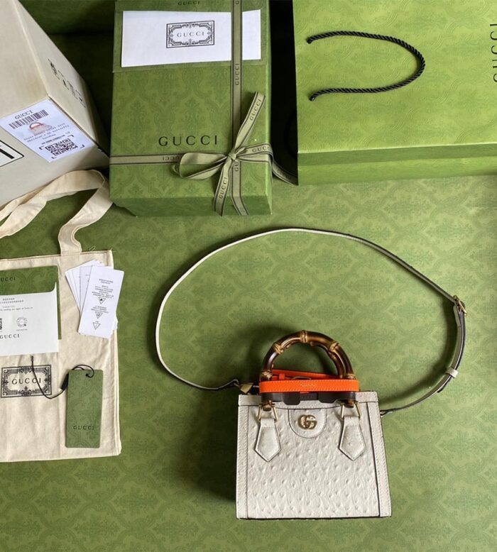 Gucci Diana jumbo GG mini tote bag