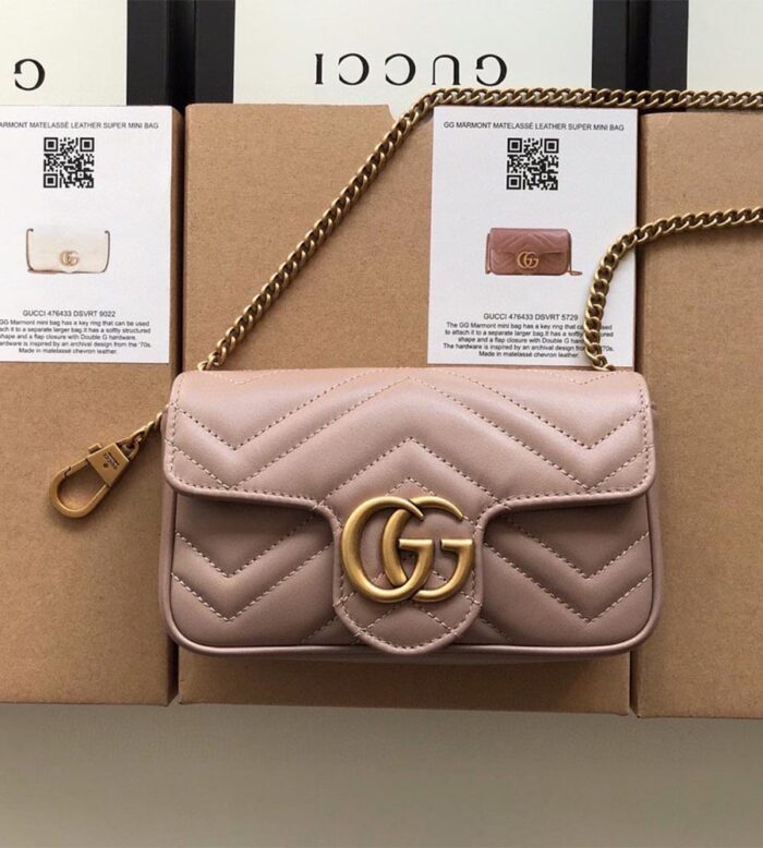 Gucci GG Marmont matelassé leather super mini bag