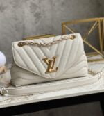 Louis Vuitton NEW WAVE CHAIN BAG