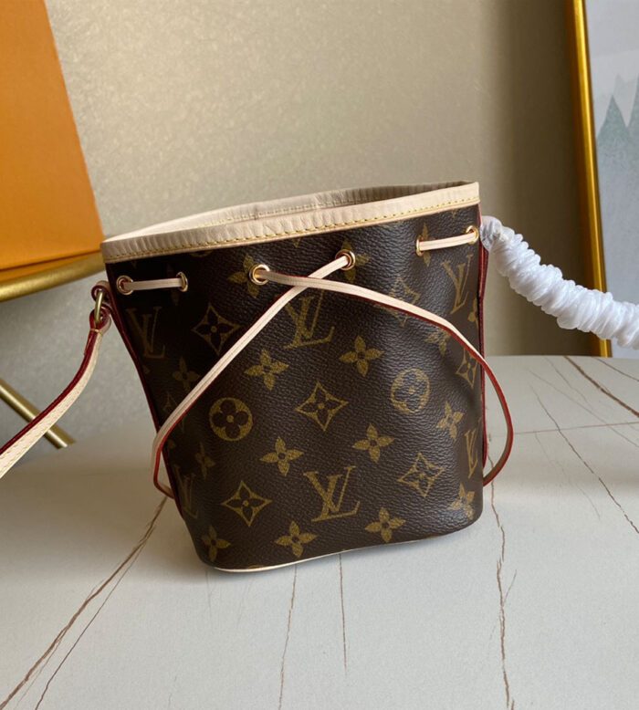 Louis Vuitton NANO NOE