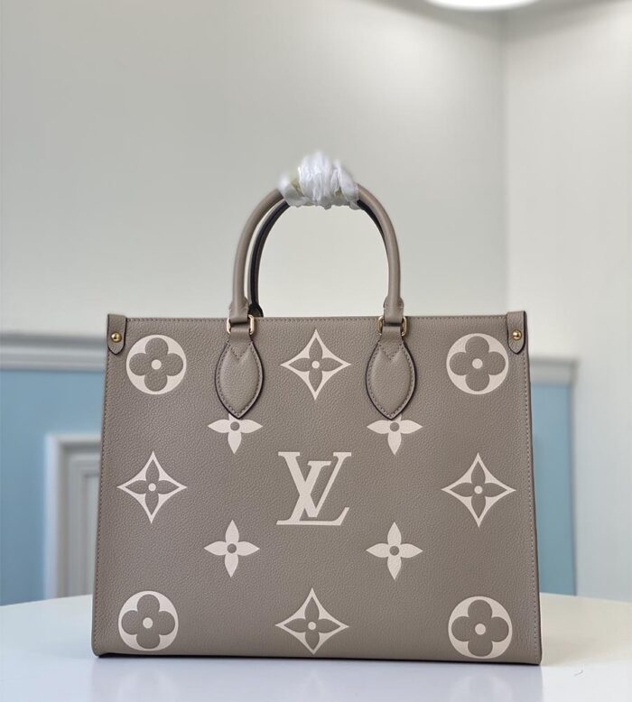 LOUIS VUITTON ONTHEGO MM