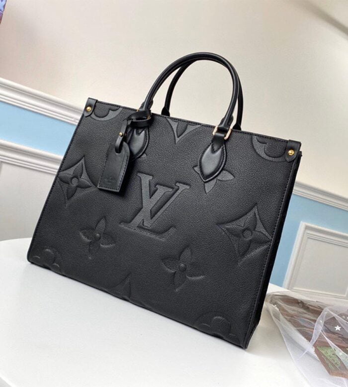 LOUIS VUITTON ONTHEGO MM