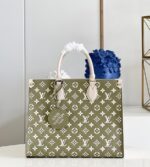 LOUIS VUITTON ONTHEGO MM