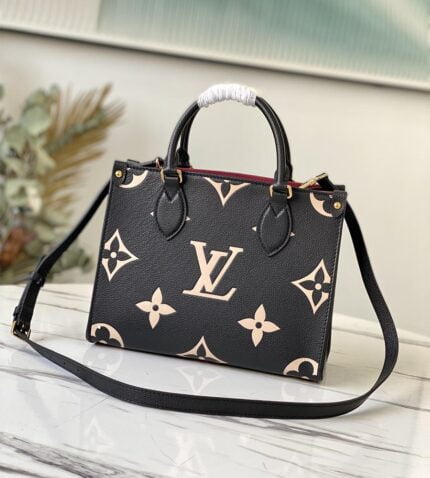 LOUIS VUITTON ONTHEGO PM