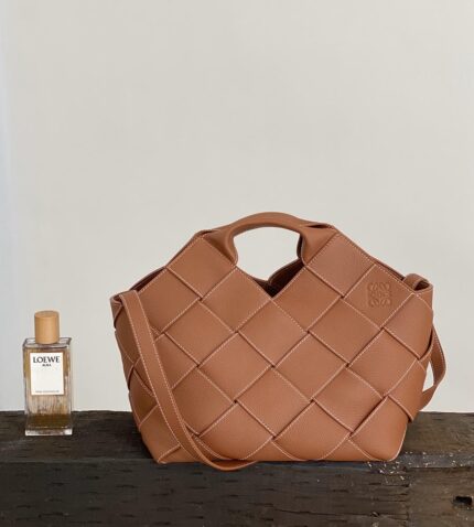 surplus leather woven basket bag in classic calfskin (14)
