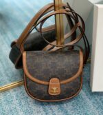 mini besace in triomphe canvas and calfskin (6)