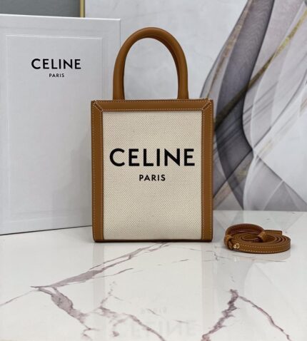 mini vertical cabas celine in textile with celine print and calfskin (4)
