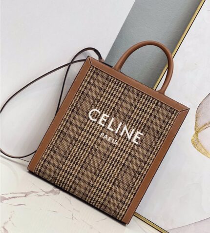 small vertical cabas celine in canvas with celine print and calfskin (13)