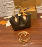 louis vuitton boÉtie pm (18)