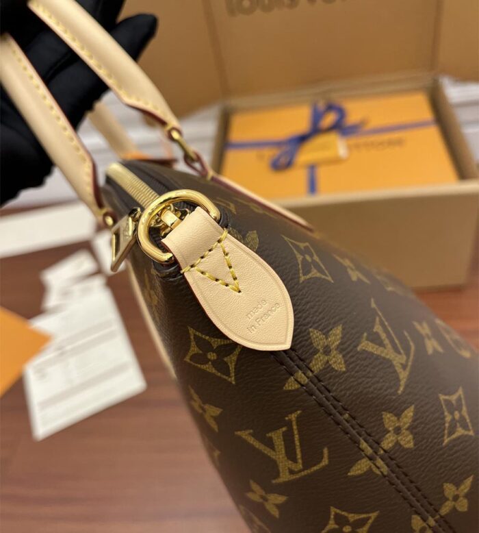 louis vuitton boÉtie pm (2)