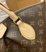 louis vuitton boÉtie pm (5)