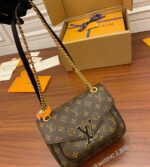 louis vuitton passy (11)