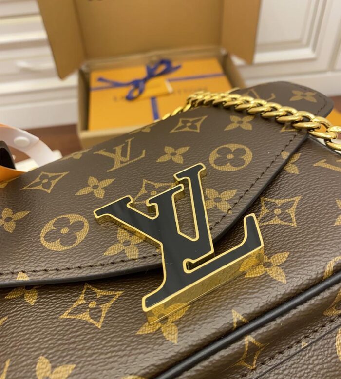 louis vuitton passy (13)