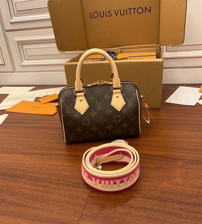 louis vuitton speedy bandouliÈre 20 m45948 (3)