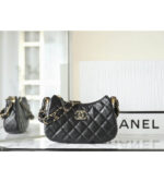 chanel small 19 hobo (7)